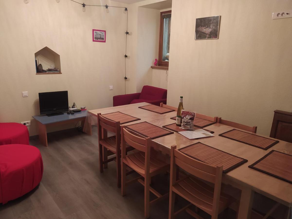 Chey Mybam, Agreable Maison Au Centre De Selestat Villa Exterior photo